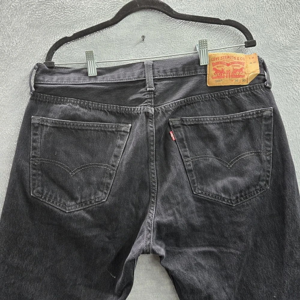 Levis ***stains item